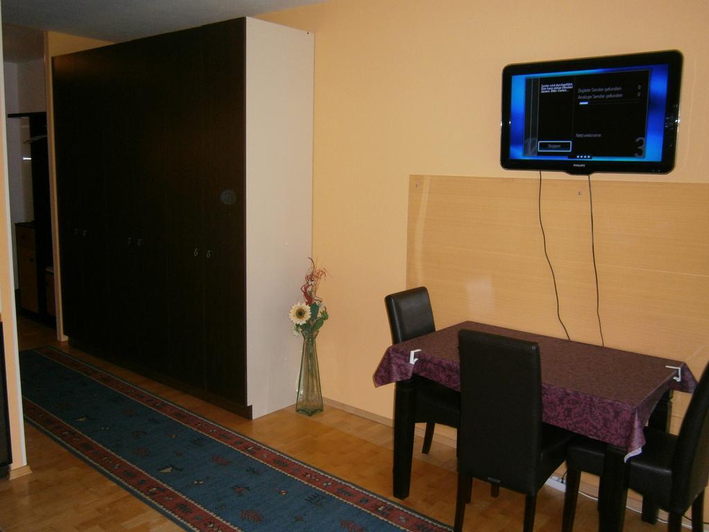 Ferienwohnung "Isidora" Villach Dış mekan fotoğraf